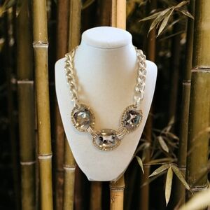 NWOT Chunky Gold Tone Topaz Crystal Statement Necklace